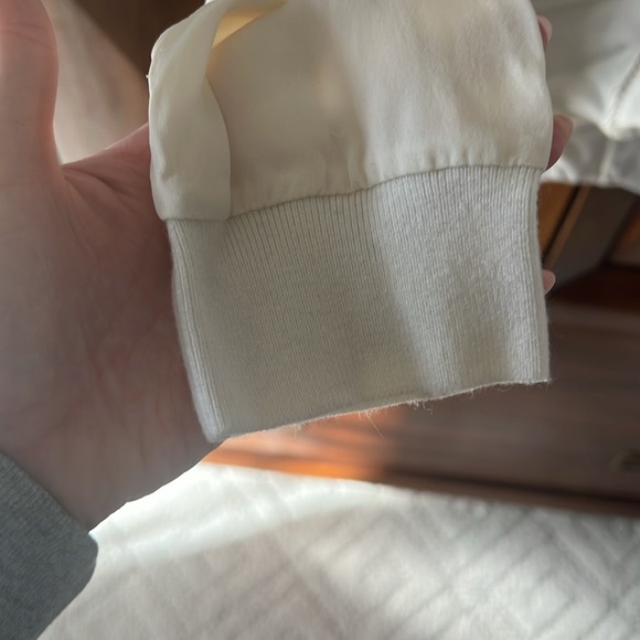 Alice + Olivia Employed Silk White Button Down Blouse Shirt Long Sleeve - Picture 4 of 5